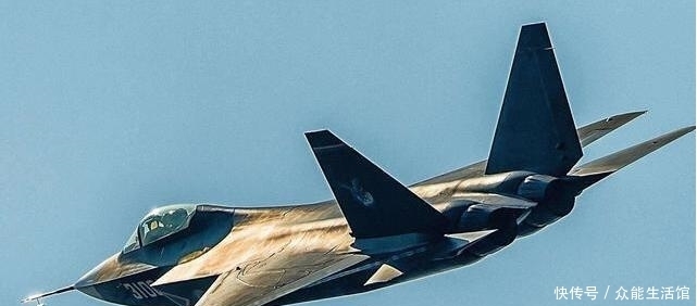 超越|歼31搭配涡扇19发动机成最大黑马!俄罗斯:超越苏57隐身战机