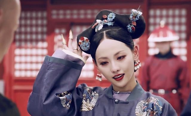 侍奉|她比乾隆小35岁，侍奉八年诞育龙女，却险些被嘉庆杀光全家