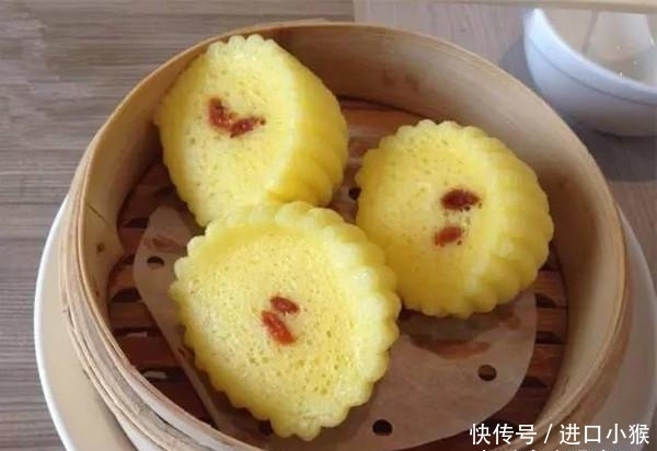 打发|分享个拿手又简单的蛋糕,不用烤箱也不打发,有面粉就可以做哦