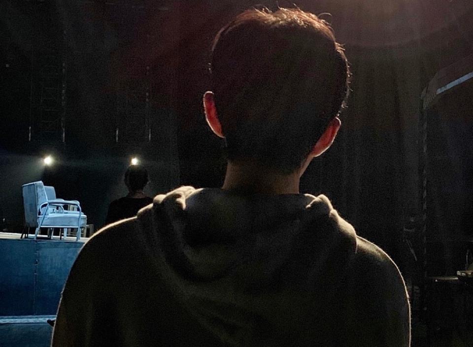 沉默|肖战新造型肌肉明显，健身效果显著，沉默之后换来更好的自己