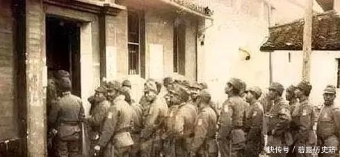 五官端正|历史上真实的老照片：美艳的贵妇五官端正，袁世凯剪辫子的场景